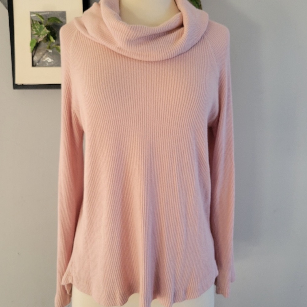 Anthropologie Maeve Long Sleeve Ribbed Cowl
Neck Sweater